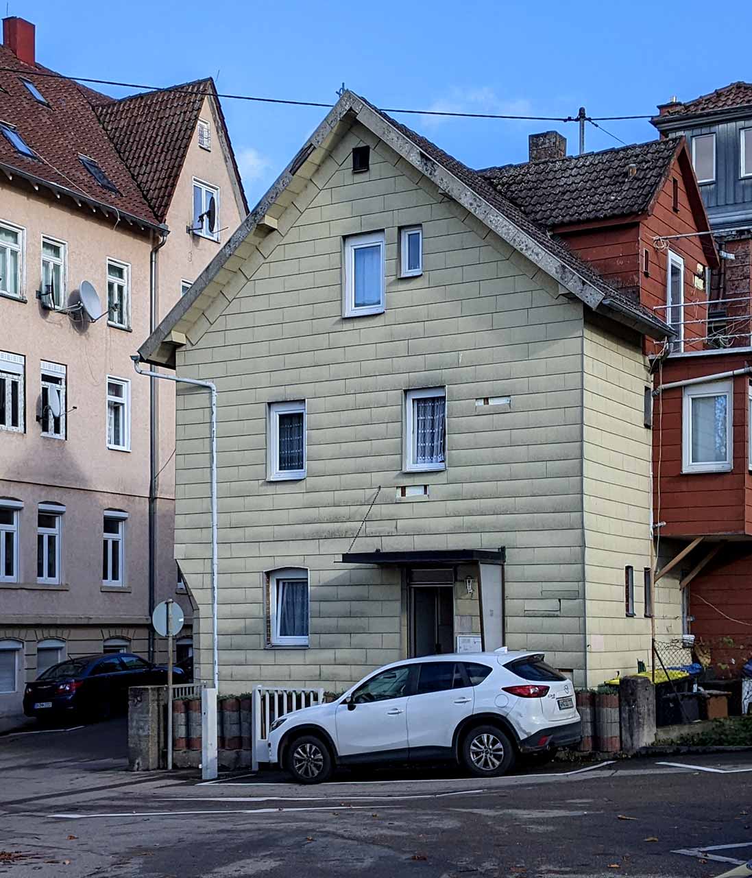 Albertstraße 12